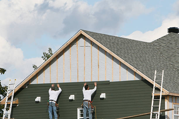 Professional Siding technician working in Pottstown, PA